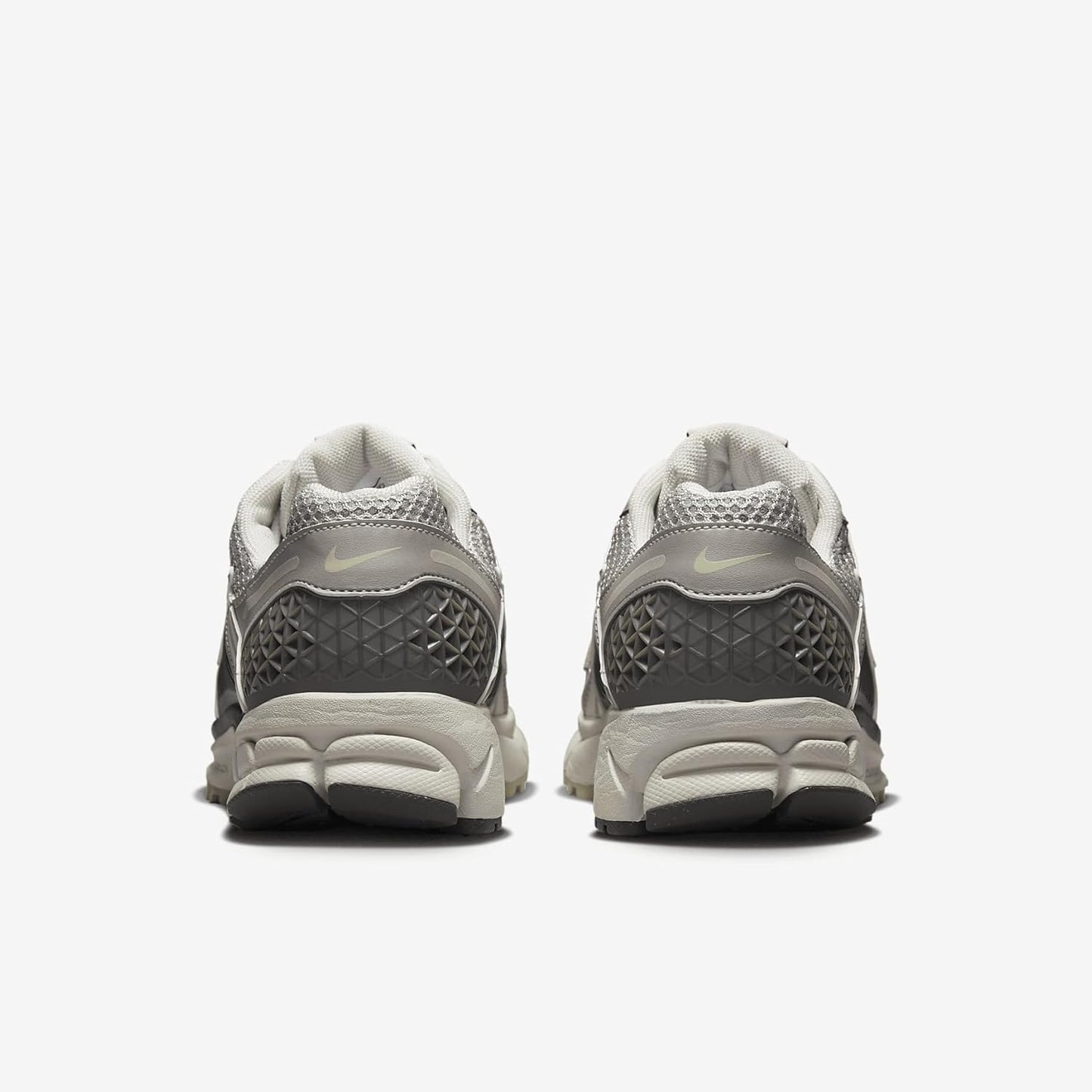 Nike Zoom Vomero 5 (FQ8898-325)
