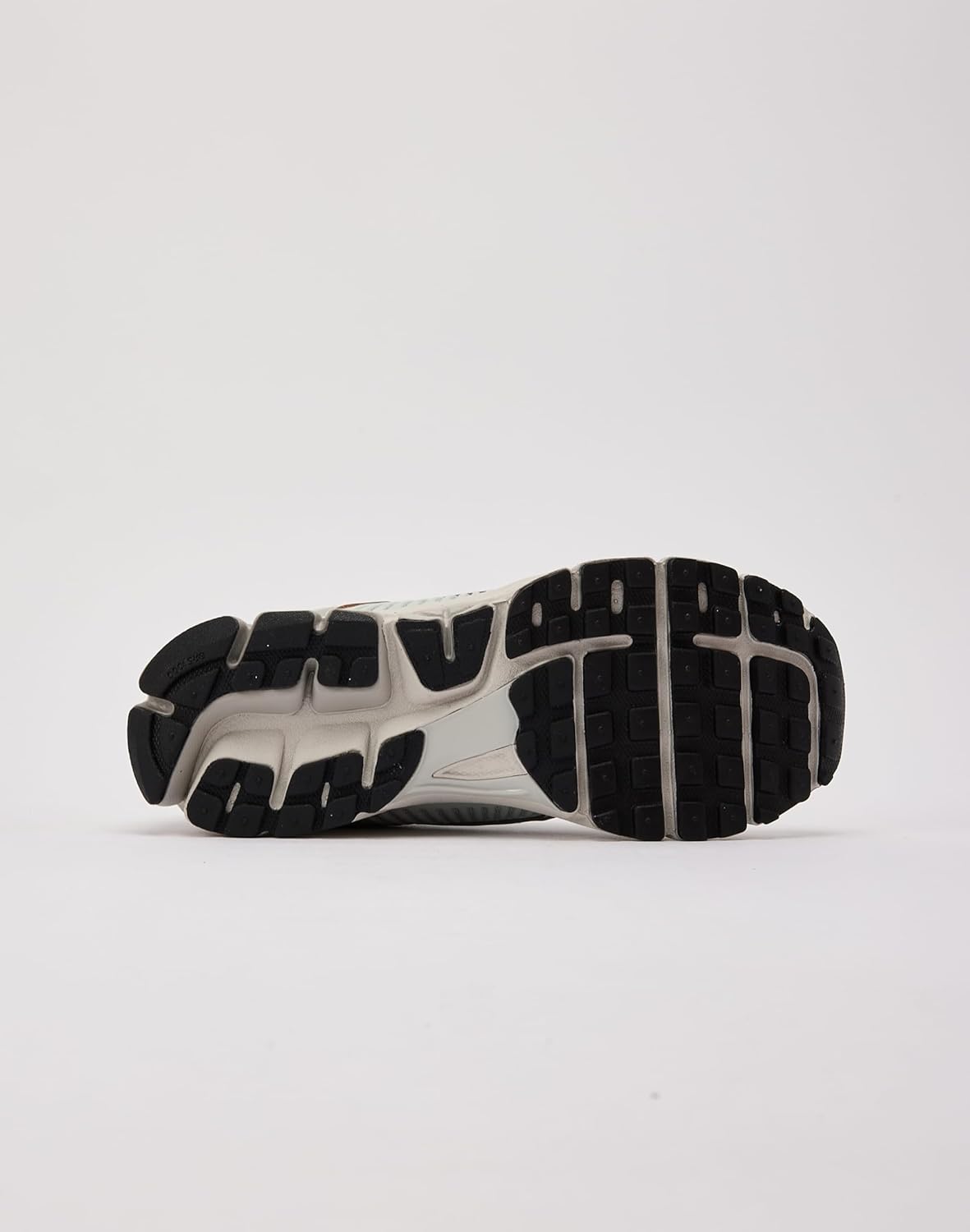 Nike Zoom Vomero 5 (FQ8898-325)